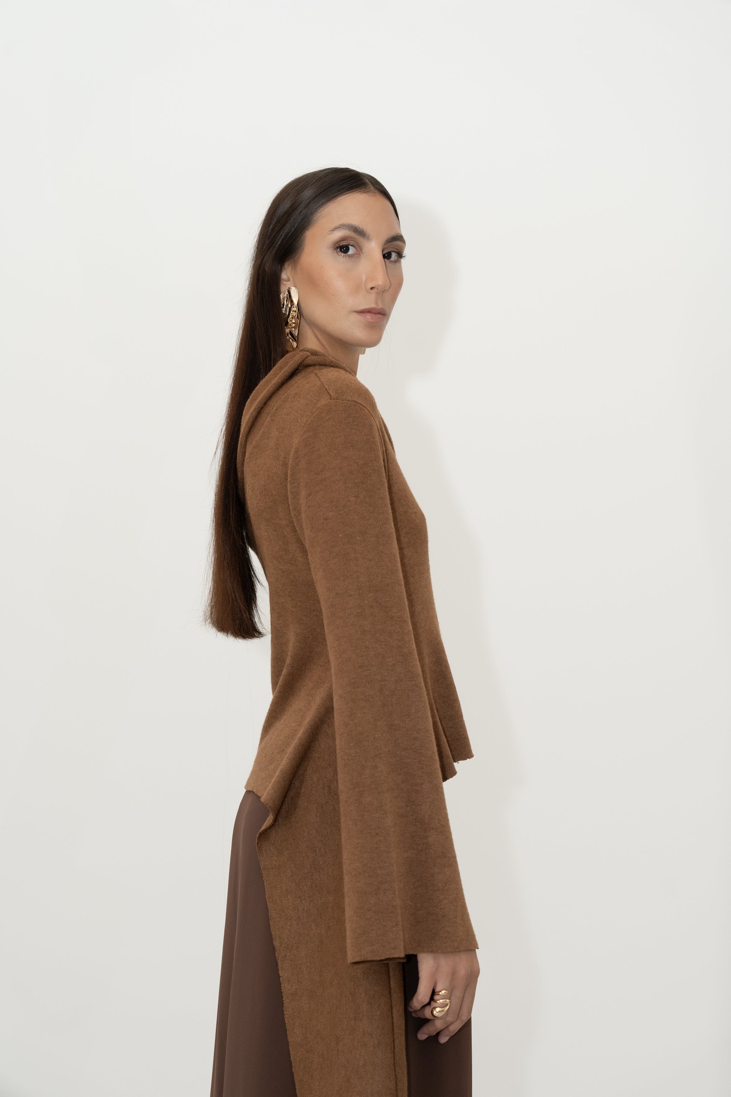 Anuk Top